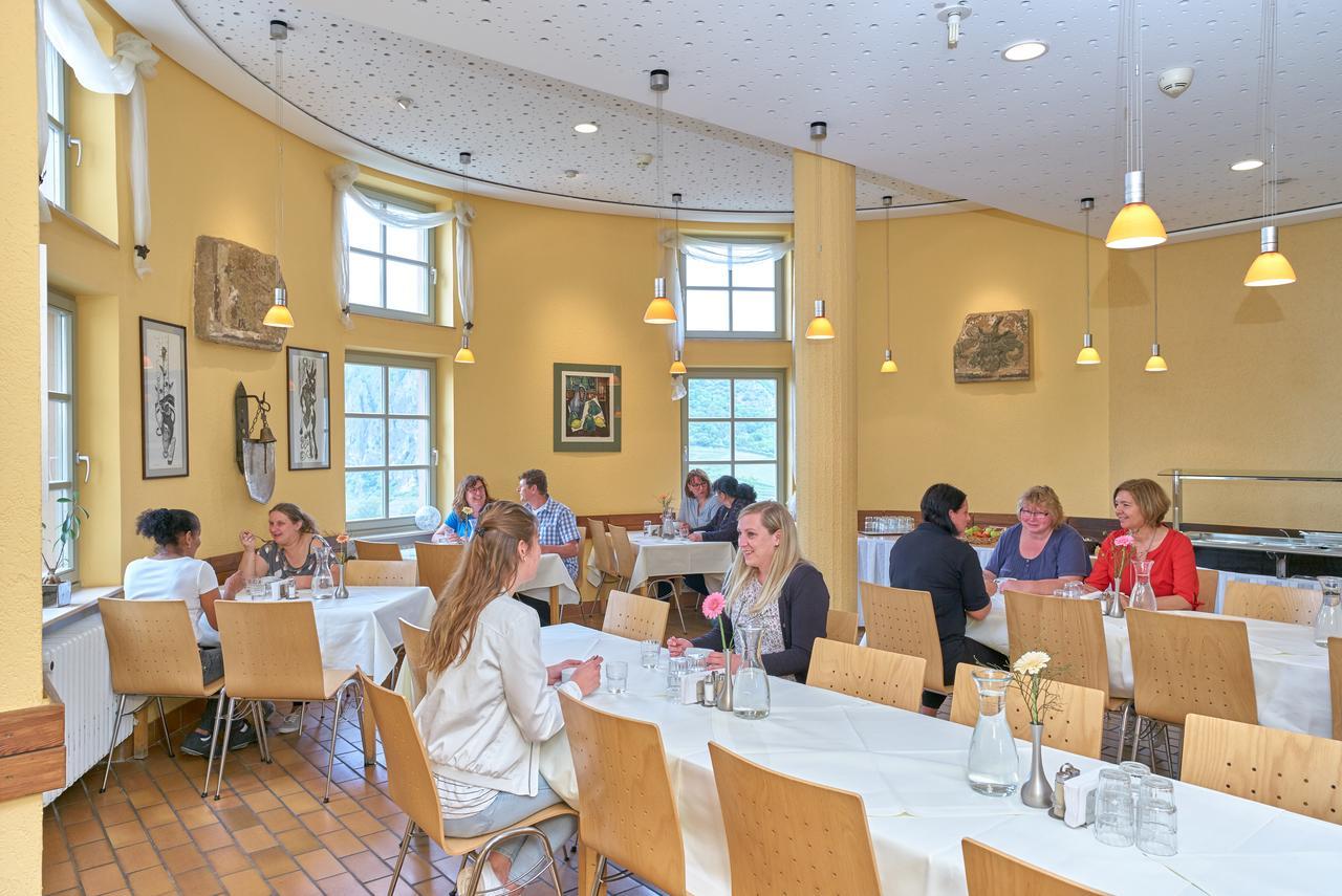 Hotel Ev.Familienferien-und Bildungsstätte Ebernburg Bad Münster am Stein-Ebernburg Exterior foto